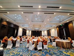 darma wanita table mener